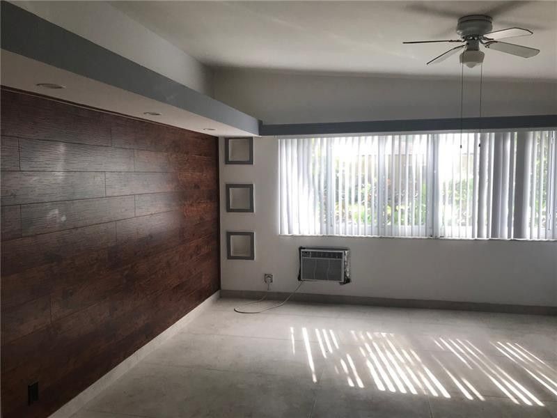 725 S 20th Avenue, Unit 1, Hollywood, FL 33020 Photo