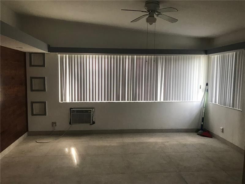 725 S 20th Avenue, Unit 1, Hollywood, FL 33020 Photo