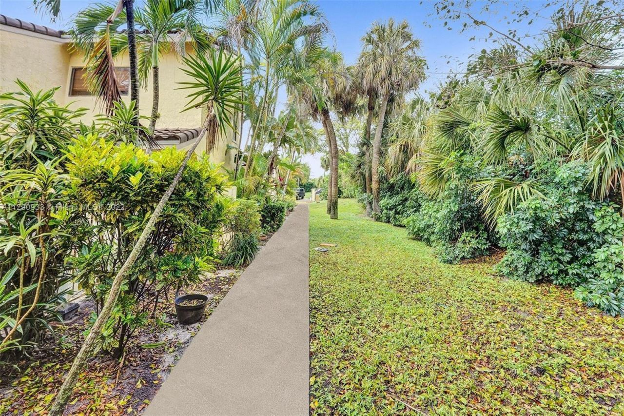 22322 Pineapple Walk Drive, Boca Raton, FL 33433 Photo