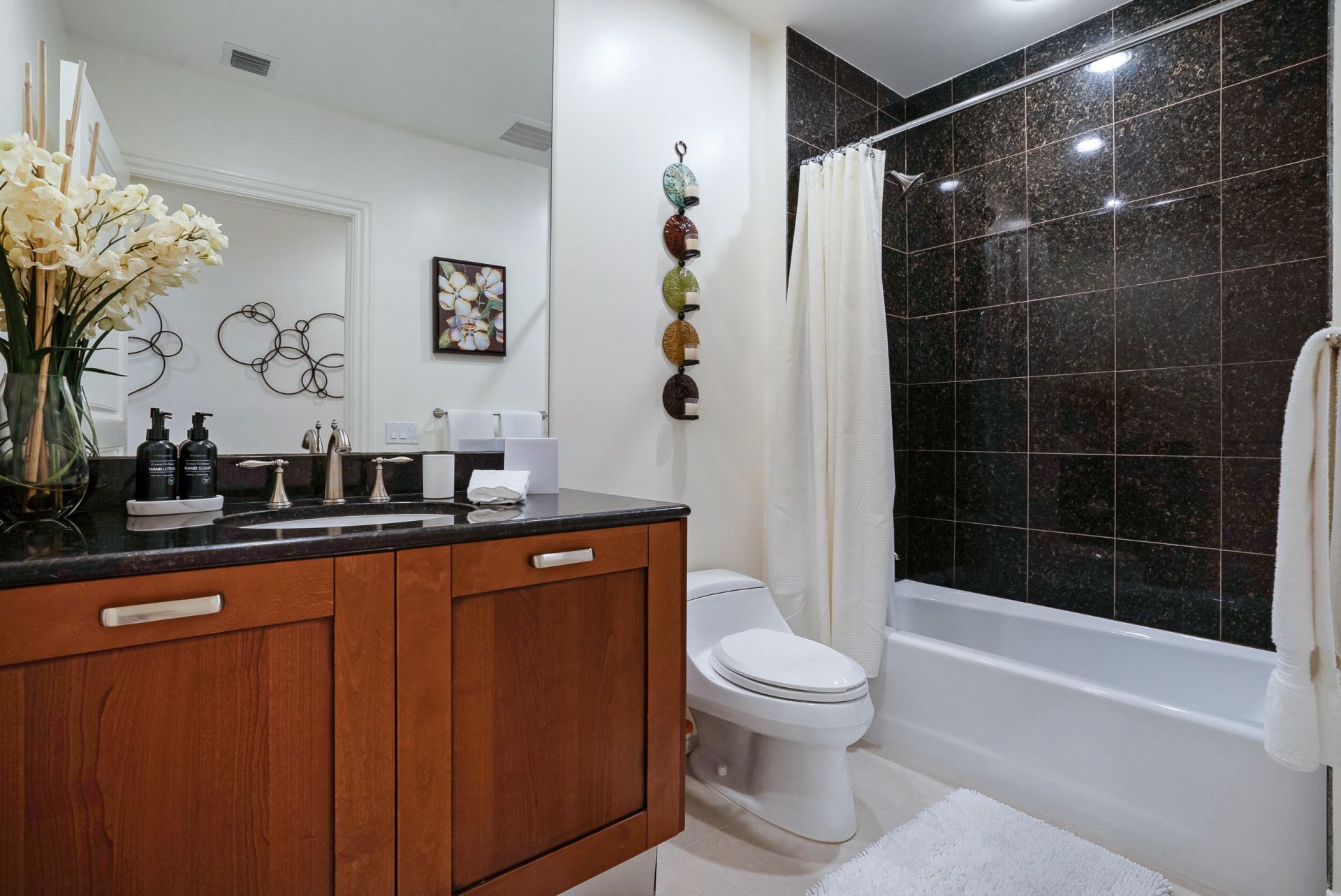 3800 N Ocean Drive, Unit 2050, Singer Island, FL 33404 Photo