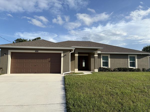 1692 SW Alvaton Avenue, Port St. Lucie, FL 34953