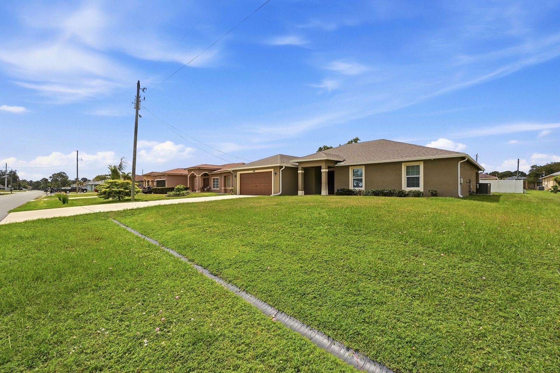 1692 SW Alvaton Avenue, Port Saint Lucie, FL 34953 Photo