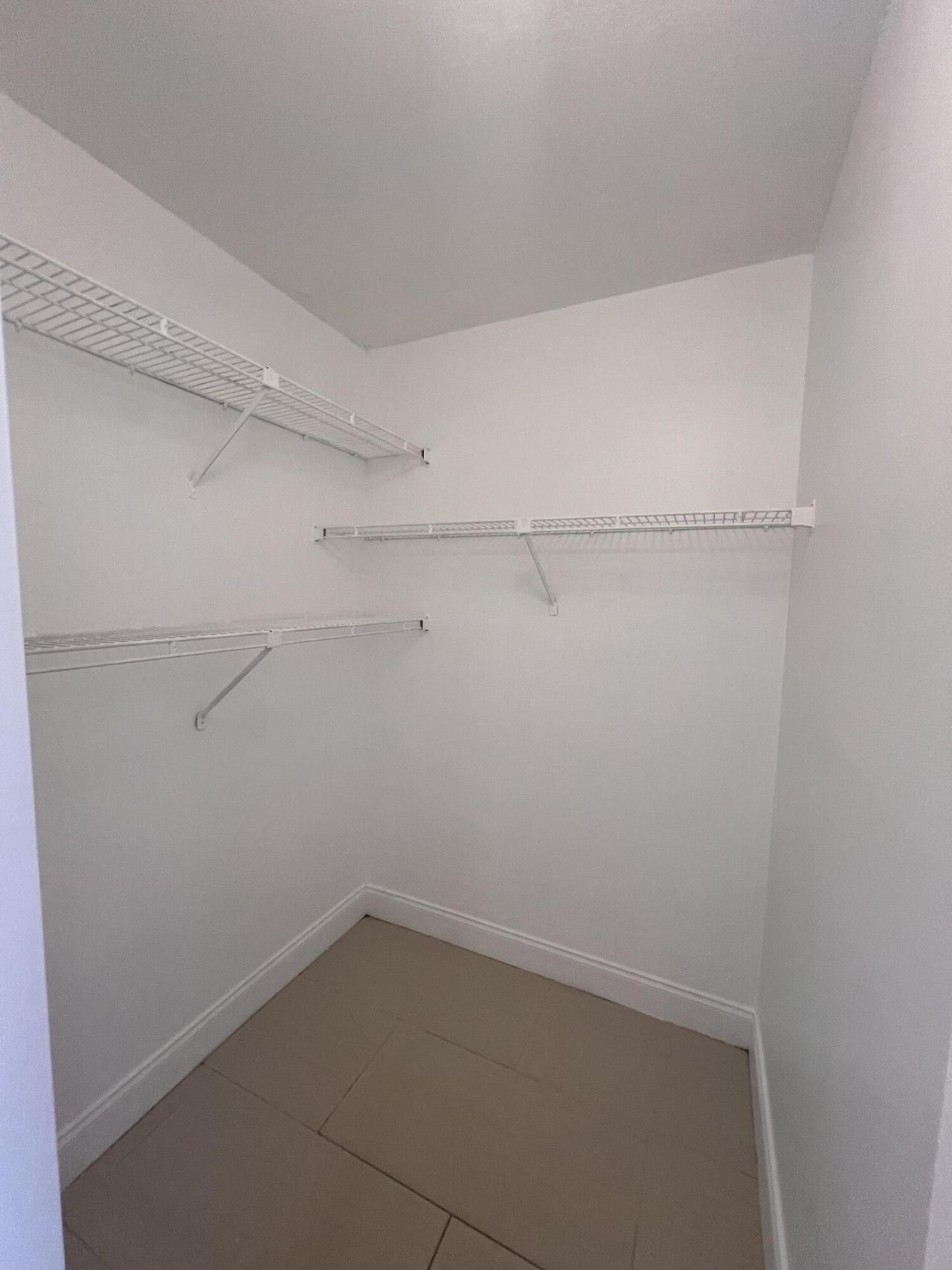 728 Executive Center Drive, Unit 11, West Palm Beach, FL 33401 Photo