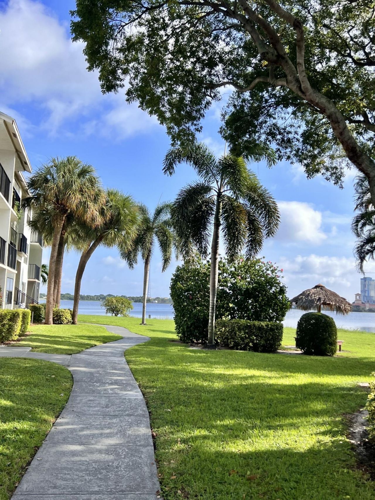 728 Executive Center Drive, Unit 11, West Palm Beach, FL 33401 Photo