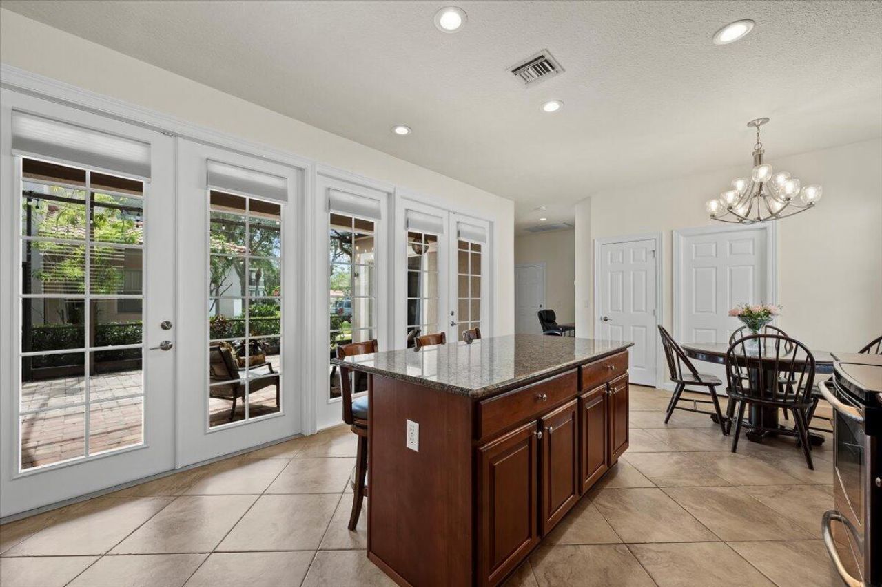 8203 Calterra Drive, Palm Beach Gardens, FL 33418 Photo