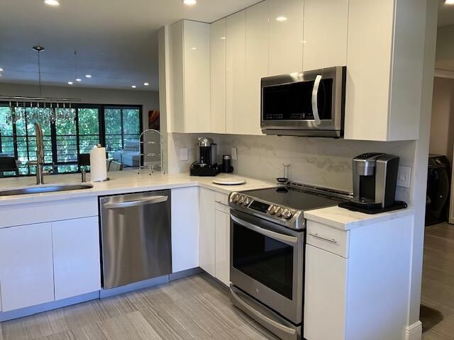6434 Aspen Glen Circle, Boynton Beach, FL 33437 Photo