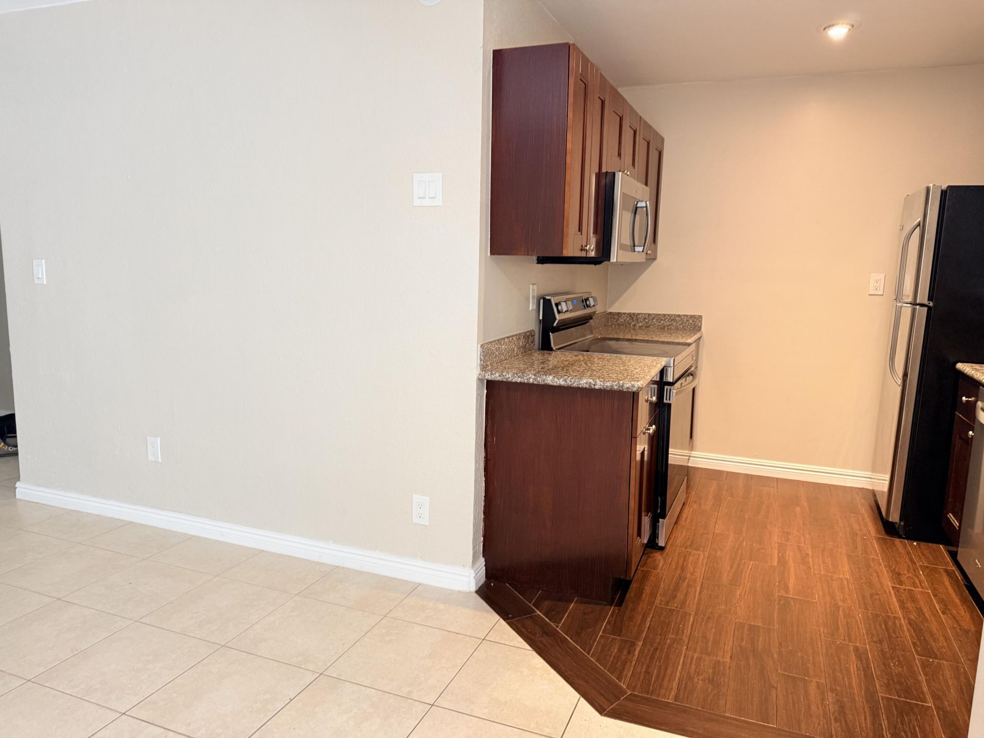 12420 Peconic Court, Unit 12424, Wellington, FL 33414 Photo