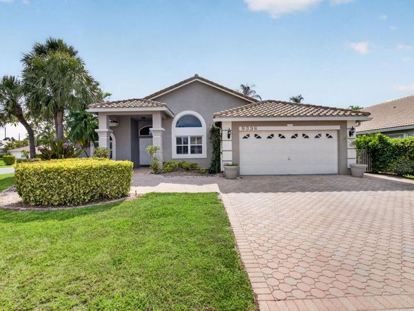 9336 Water Course Way, Boynton Beach, FL 33437