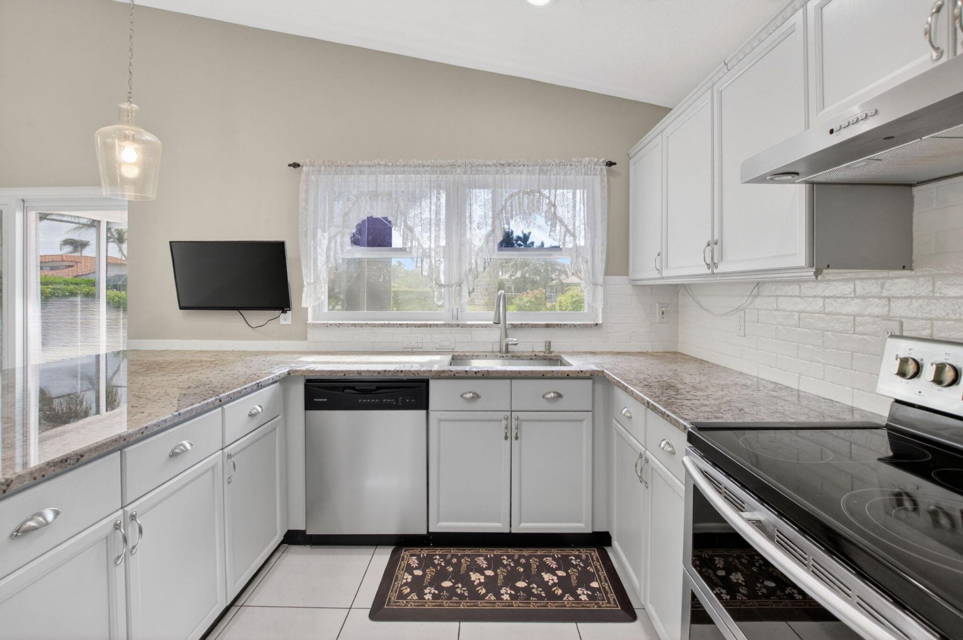 9336 Water Course Way, Boynton Beach, FL 33437 Photo