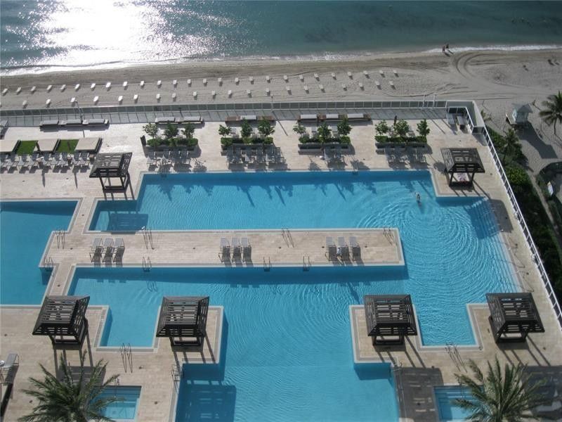 1830 S Ocean Drive, Unit 3210, Hallandale Beach, FL 33009 Photo