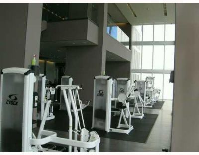 1830 S Ocean Drive, Unit 3210, Hallandale Beach, FL 33009 Photo