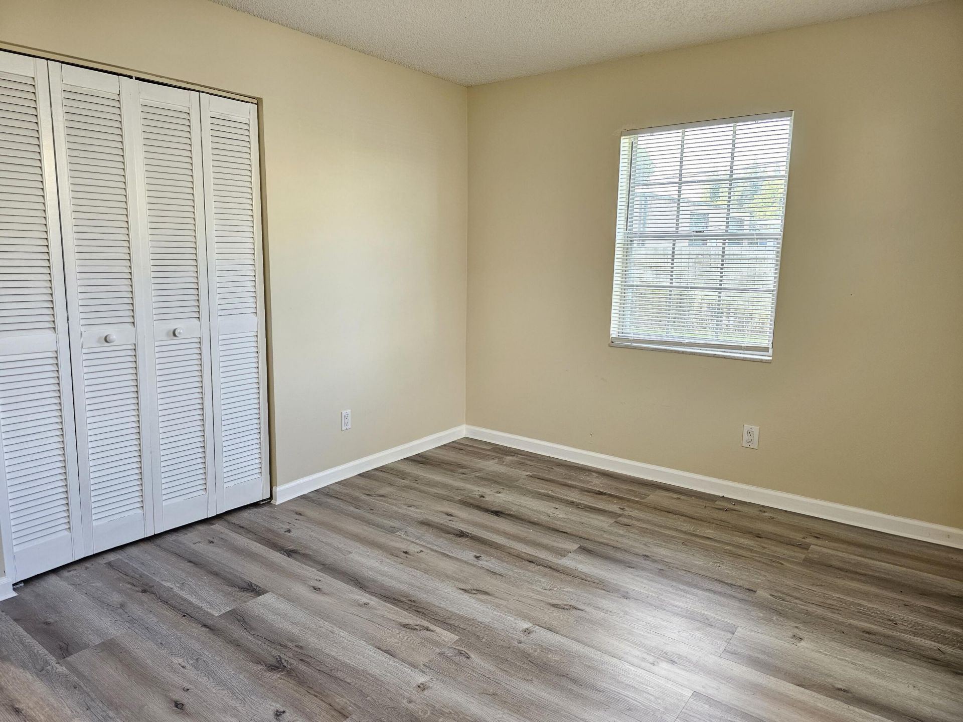 1360 Park Lane, West Palm Beach, FL 33417 Photo