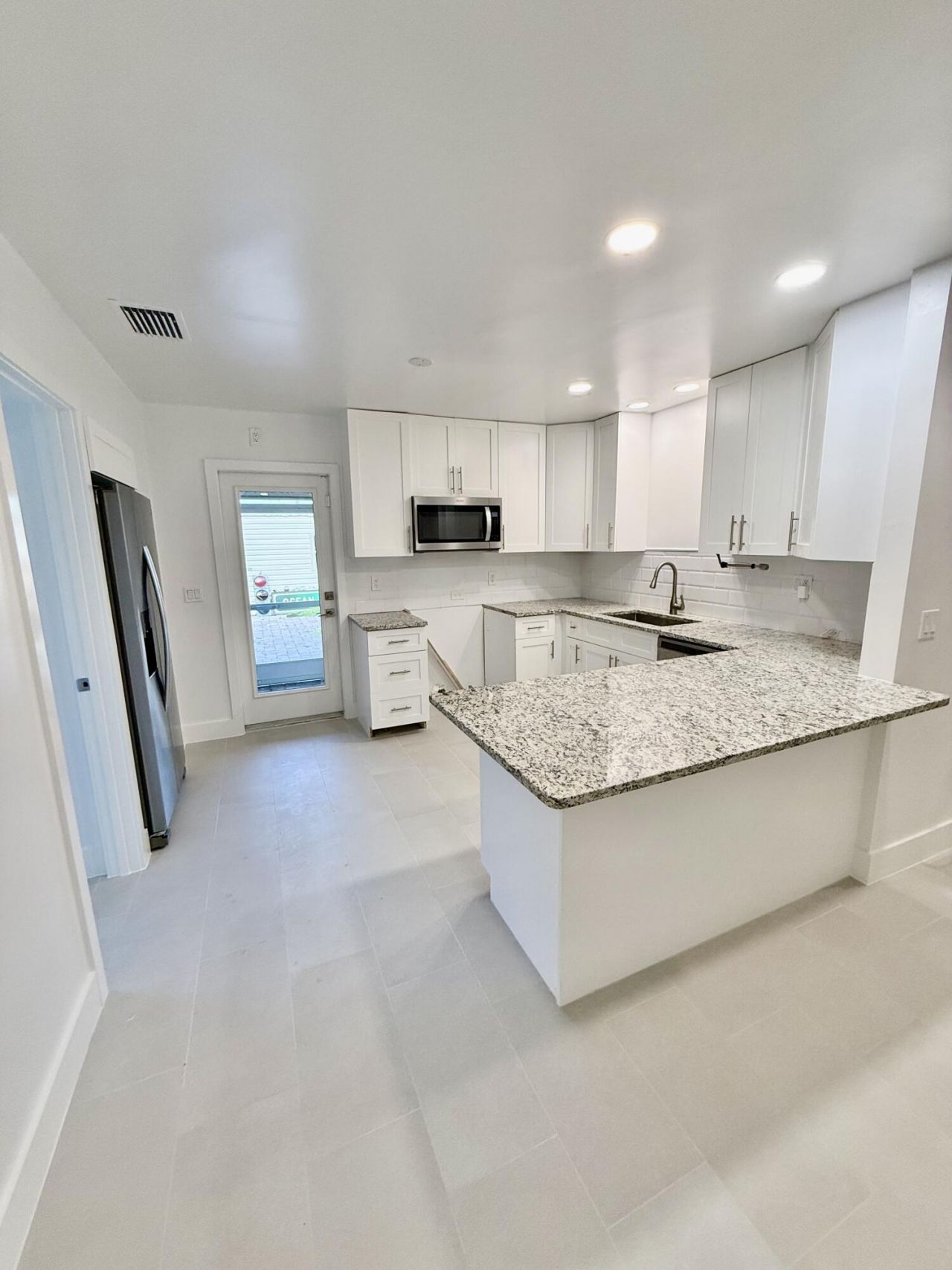 814 S Lake Drive, Lantana, FL 33462 Photo