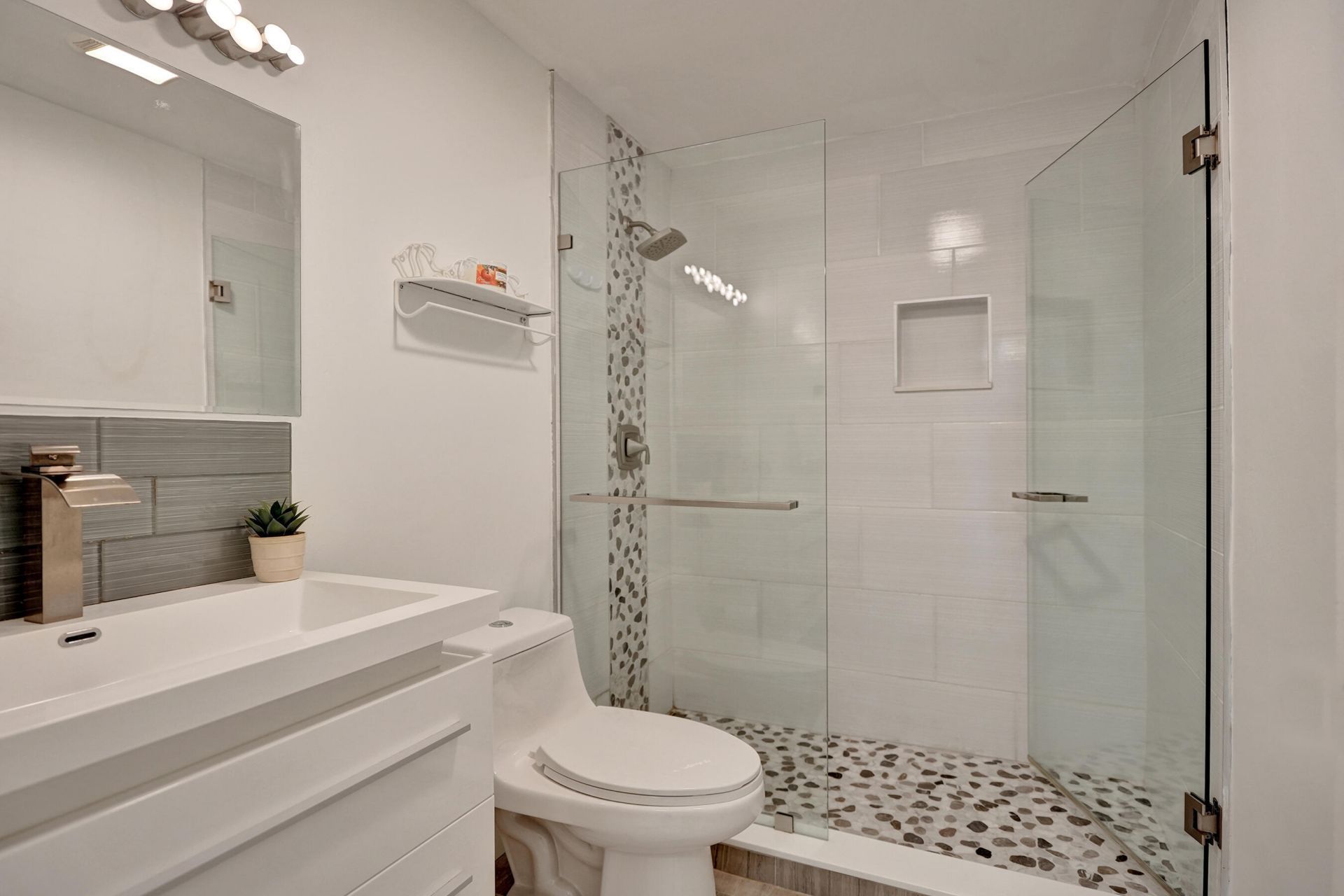 710 NW 1st Avenue, Delray Beach, FL 33444 Photo