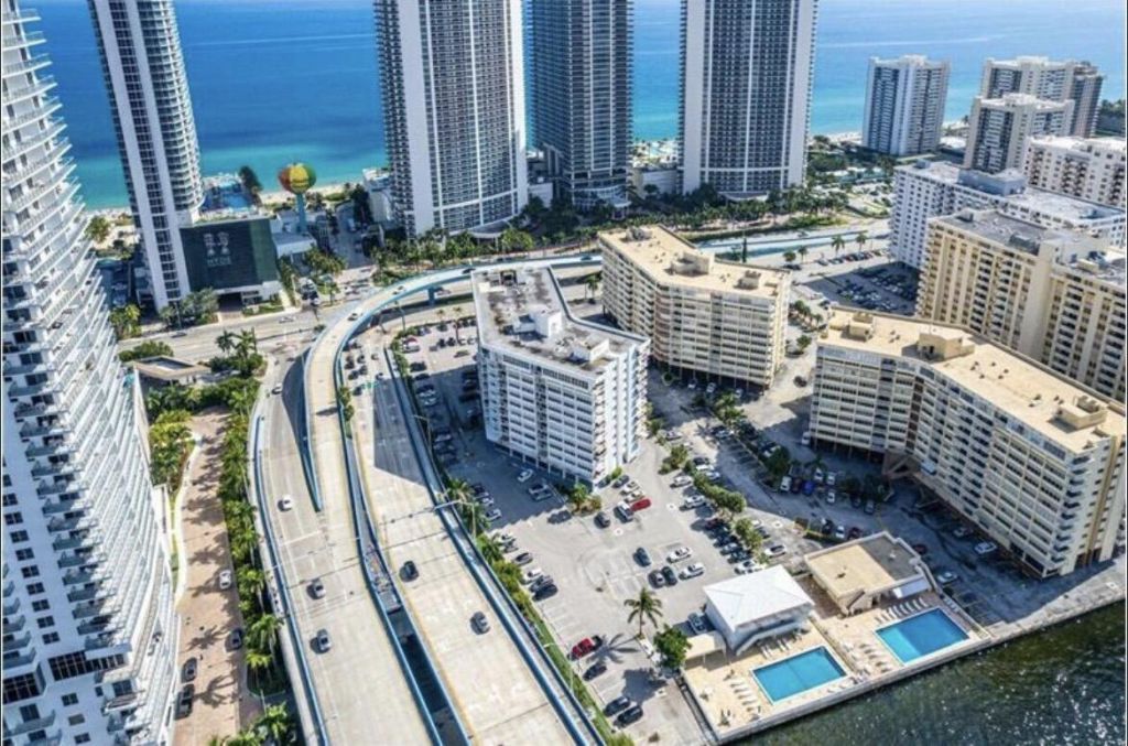 1801 S Ocean Drive, Unit 633, Hallandale Beach, FL 33009 Photo