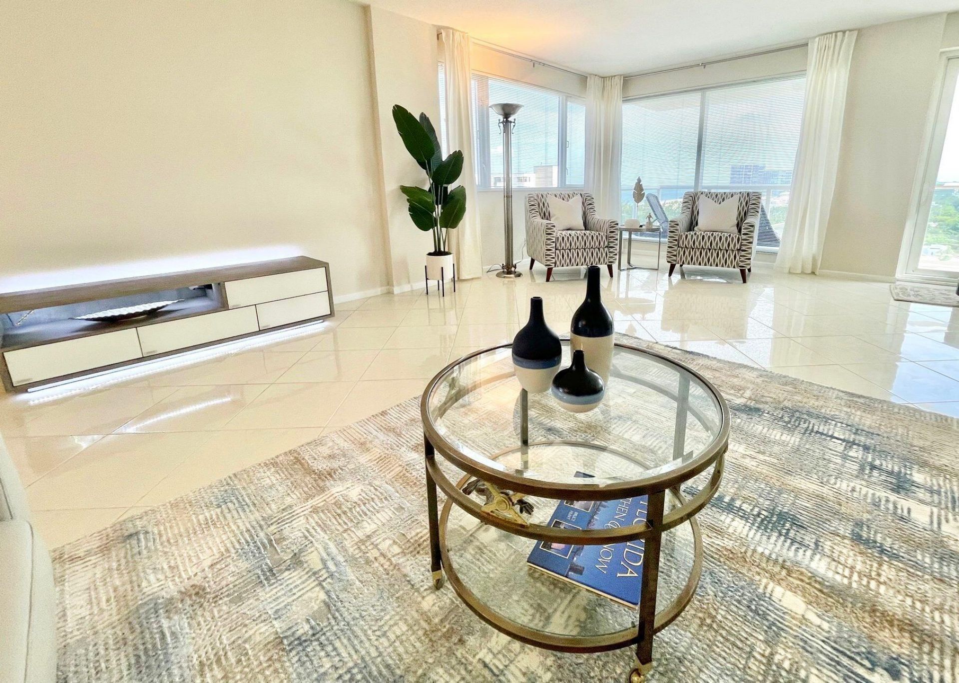3000 Holiday Drive, Unit 1803, Fort Lauderdale, FL 33316 Photo