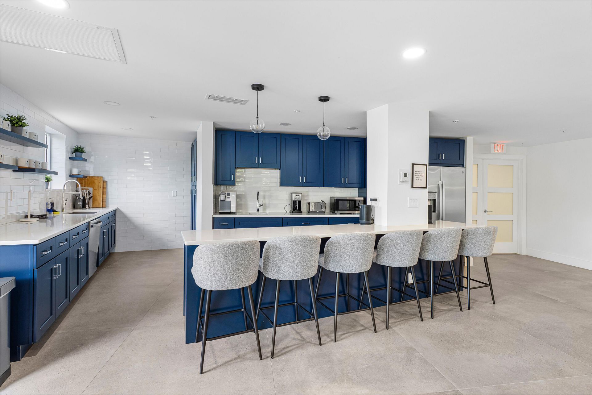 3000 Holiday Drive, Unit 1803, Fort Lauderdale, FL 33316 Photo