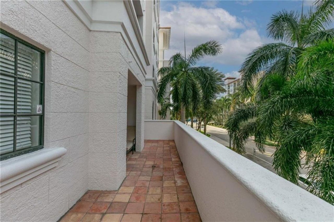 233 S Federal Highway, Unit 203, Boca Raton, FL 33432 Photo