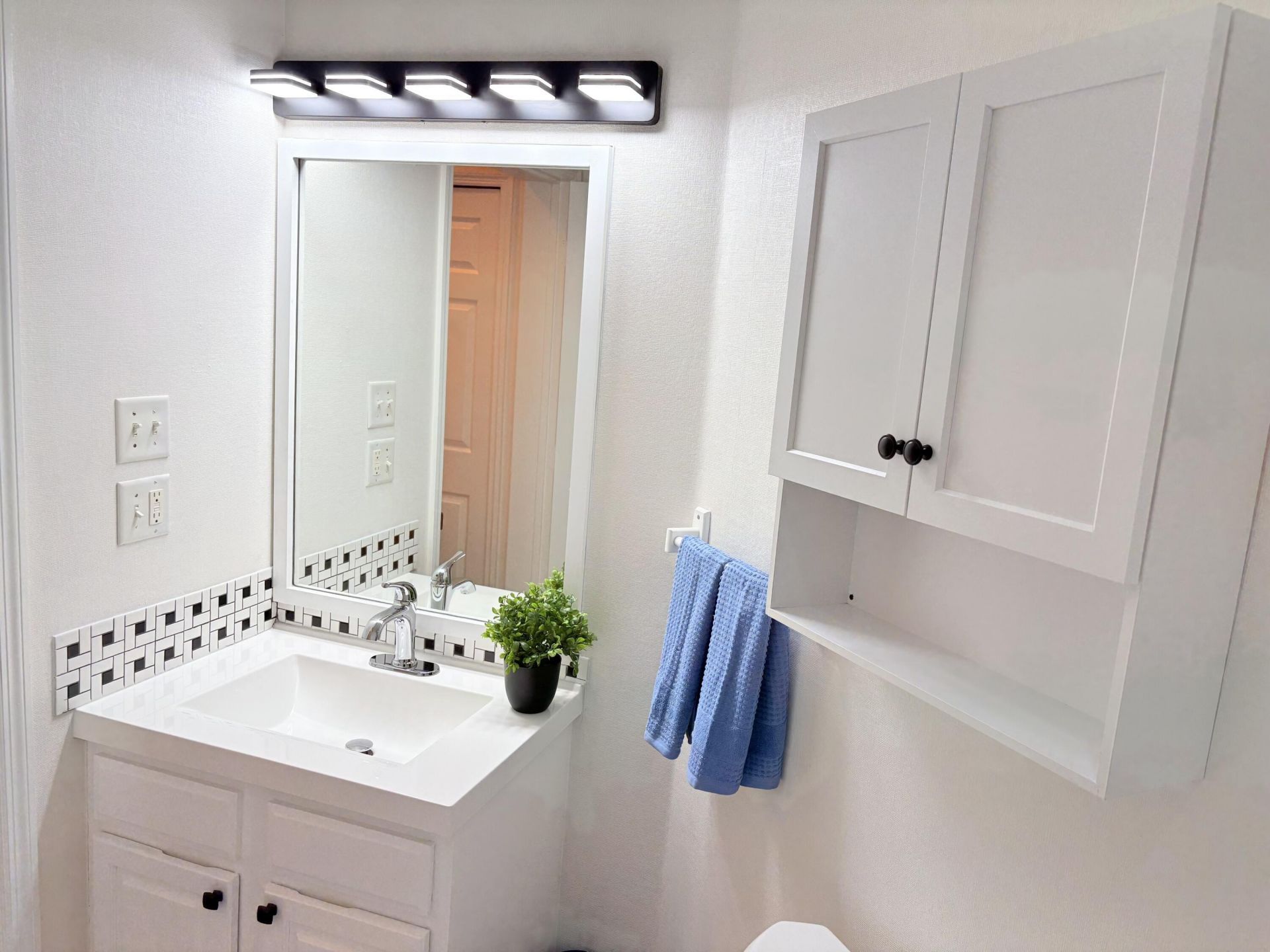 9875 Perfect Drive, Unit B, Port Saint Lucie, FL 34986 Photo