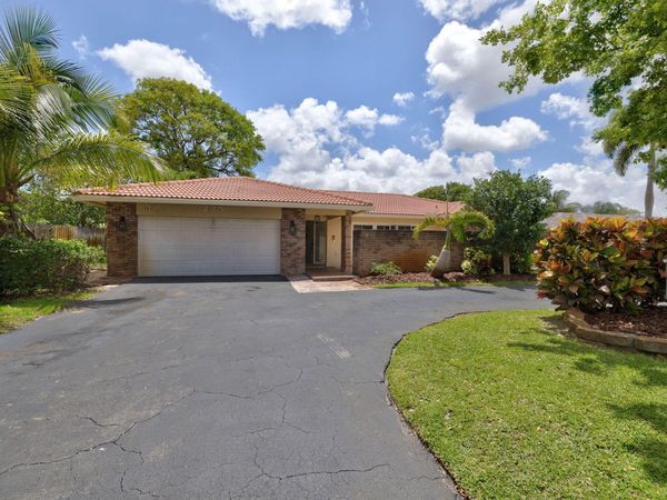 235 NW 91st Avenue, Coral Springs, FL 33071