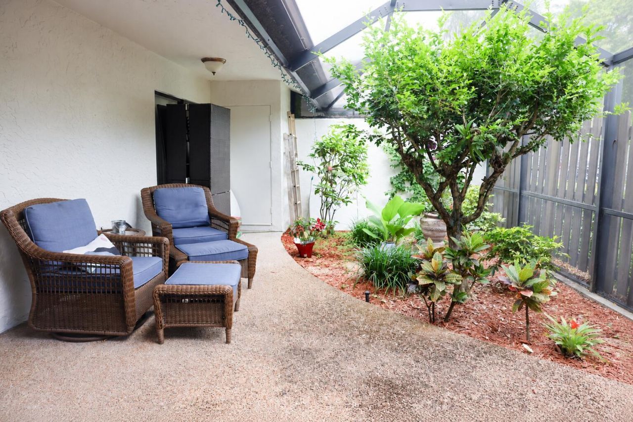 8951 SW 19th Street, Unit A, Boca Raton, FL 33433 Photo