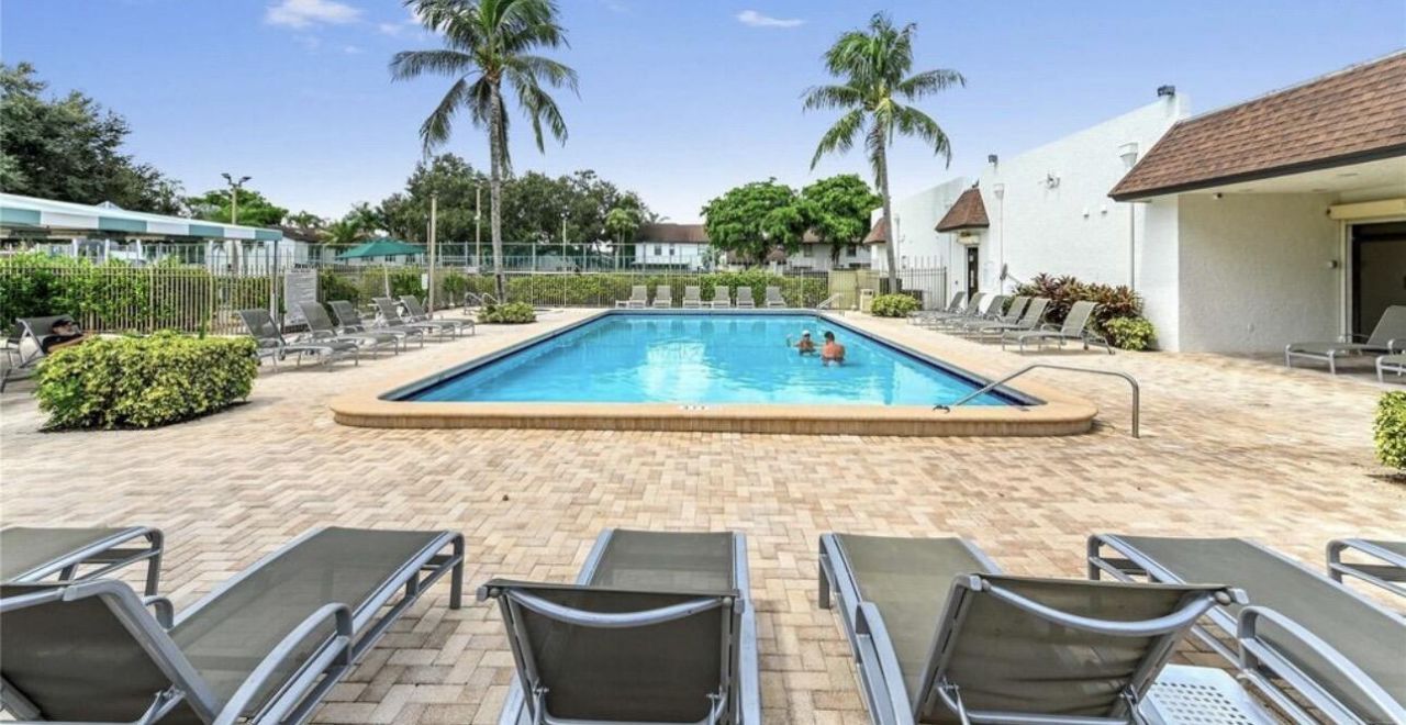 8951 SW 19th Street, Unit A, Boca Raton, FL 33433 Photo