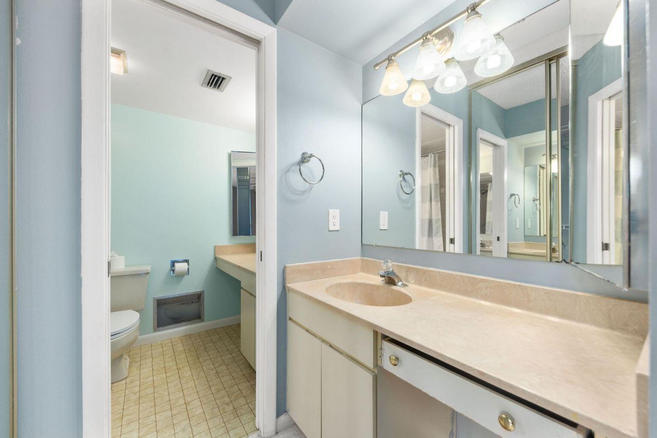 3648 Victoria Drive, West Palm Beach, FL 33406 Photo