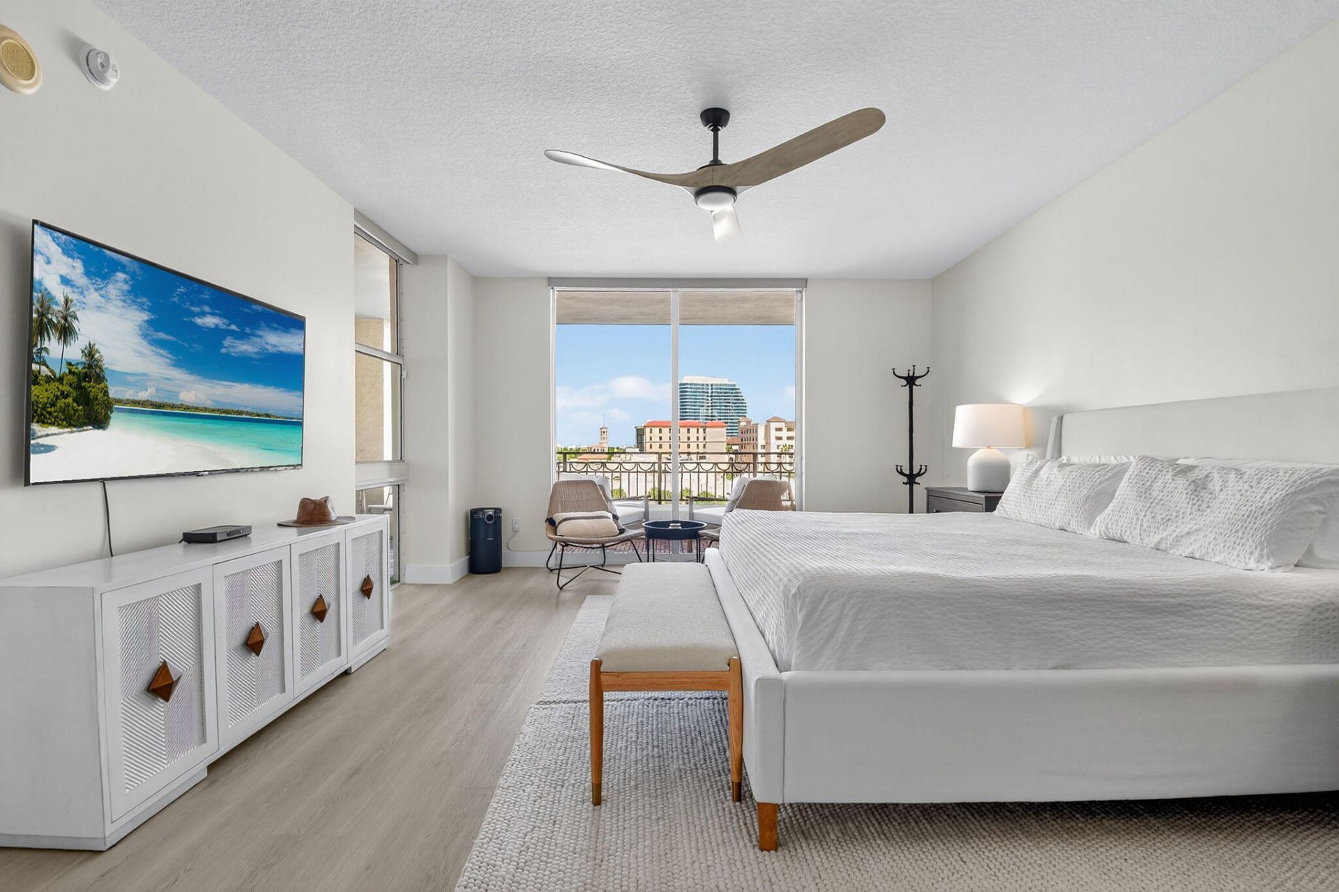 550 Okeechobee Boulevard, Unit 502, West Palm Beach, FL 33401 Photo
