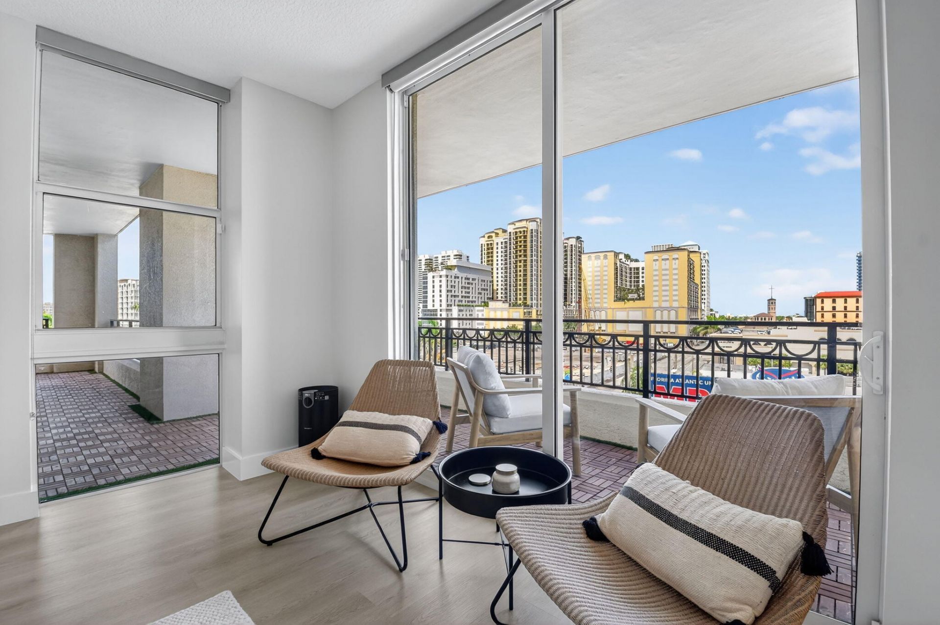 550 Okeechobee Boulevard, Unit 502, West Palm Beach, FL 33401 Photo