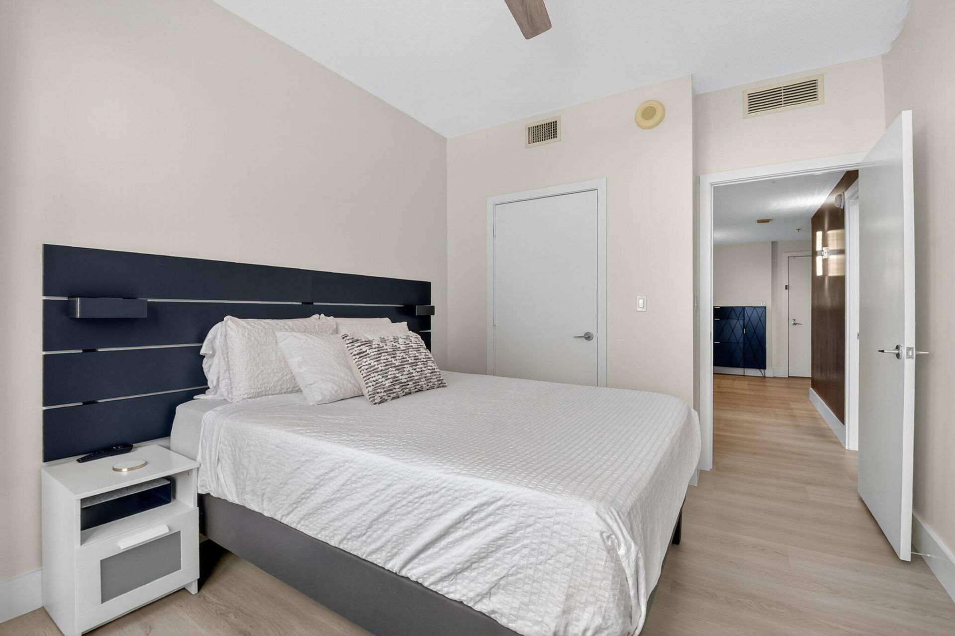 550 Okeechobee Boulevard, Unit 502, West Palm Beach, FL 33401 Photo