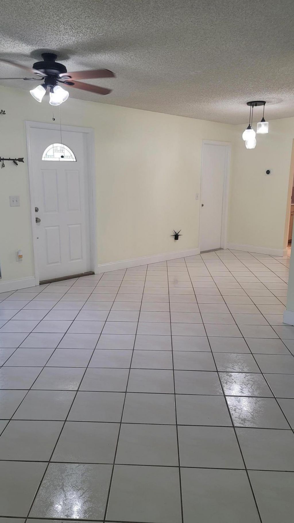 2590 NW 98th Avenue, Sunrise, FL 33322 Photo