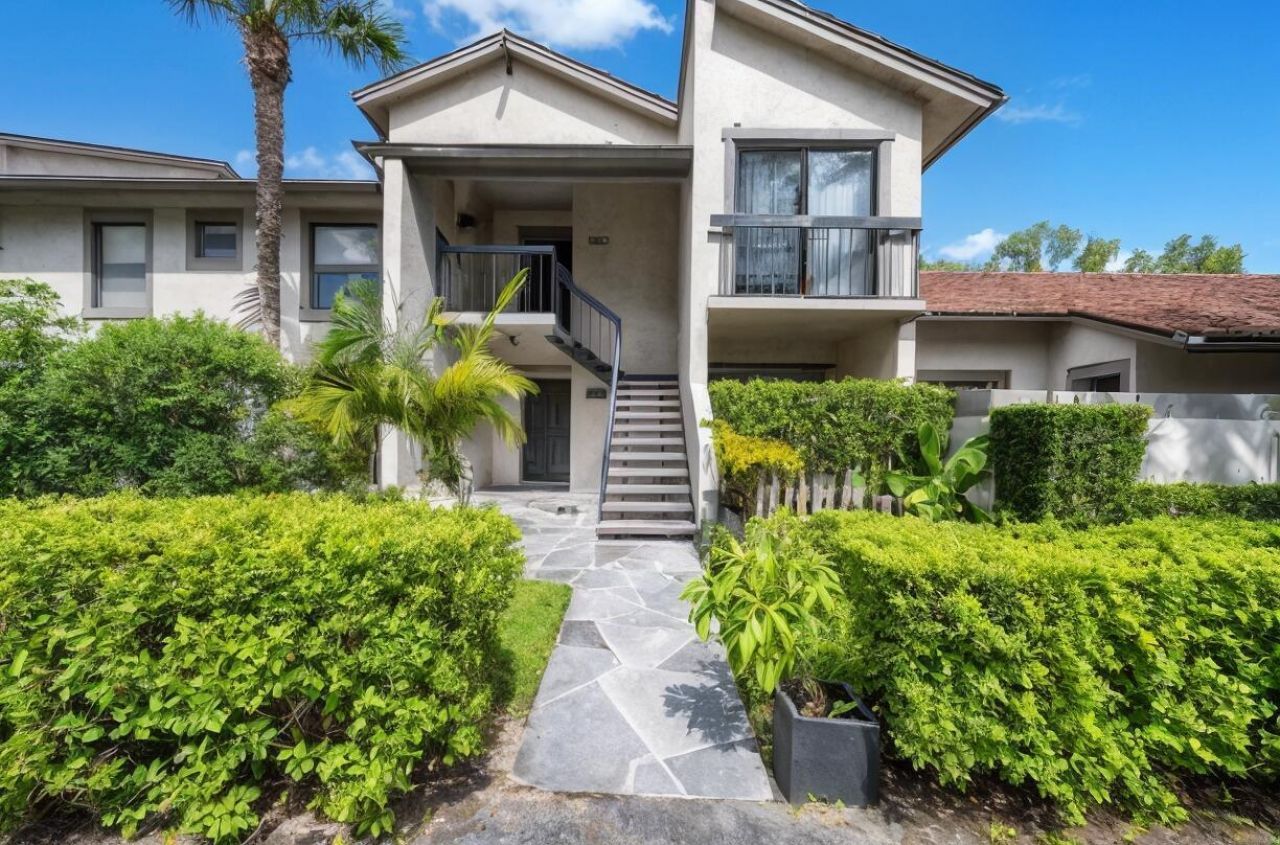 11397 Pond View Drive, Unit E103, Wellington, FL 33414 Photo