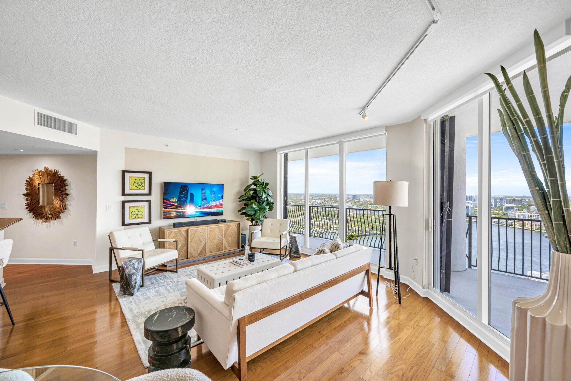 100 S Birch Road, Unit 2505d, Fort Lauderdale, FL 33316 Photo
