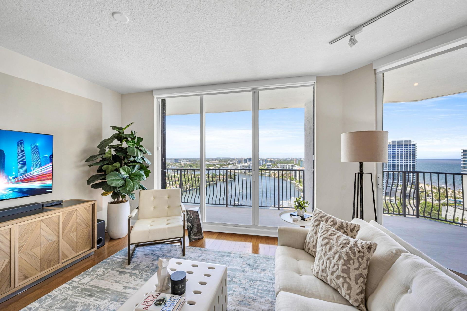 100 S Birch Road, Unit 2505d, Fort Lauderdale, FL 33316 Photo