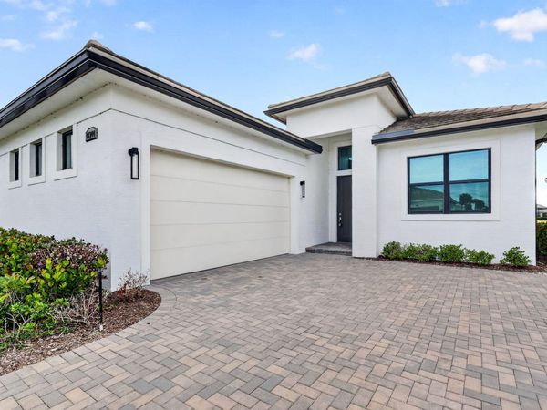 11344 SW Pietra Way, Port St. Lucie, FL 34987