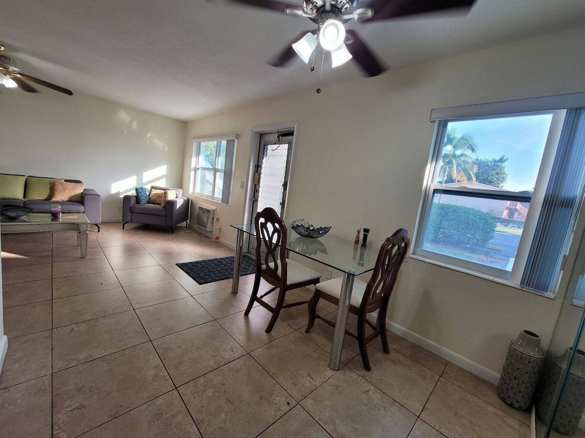 155 Coventry, West Palm Beach, FL 33417 Photo