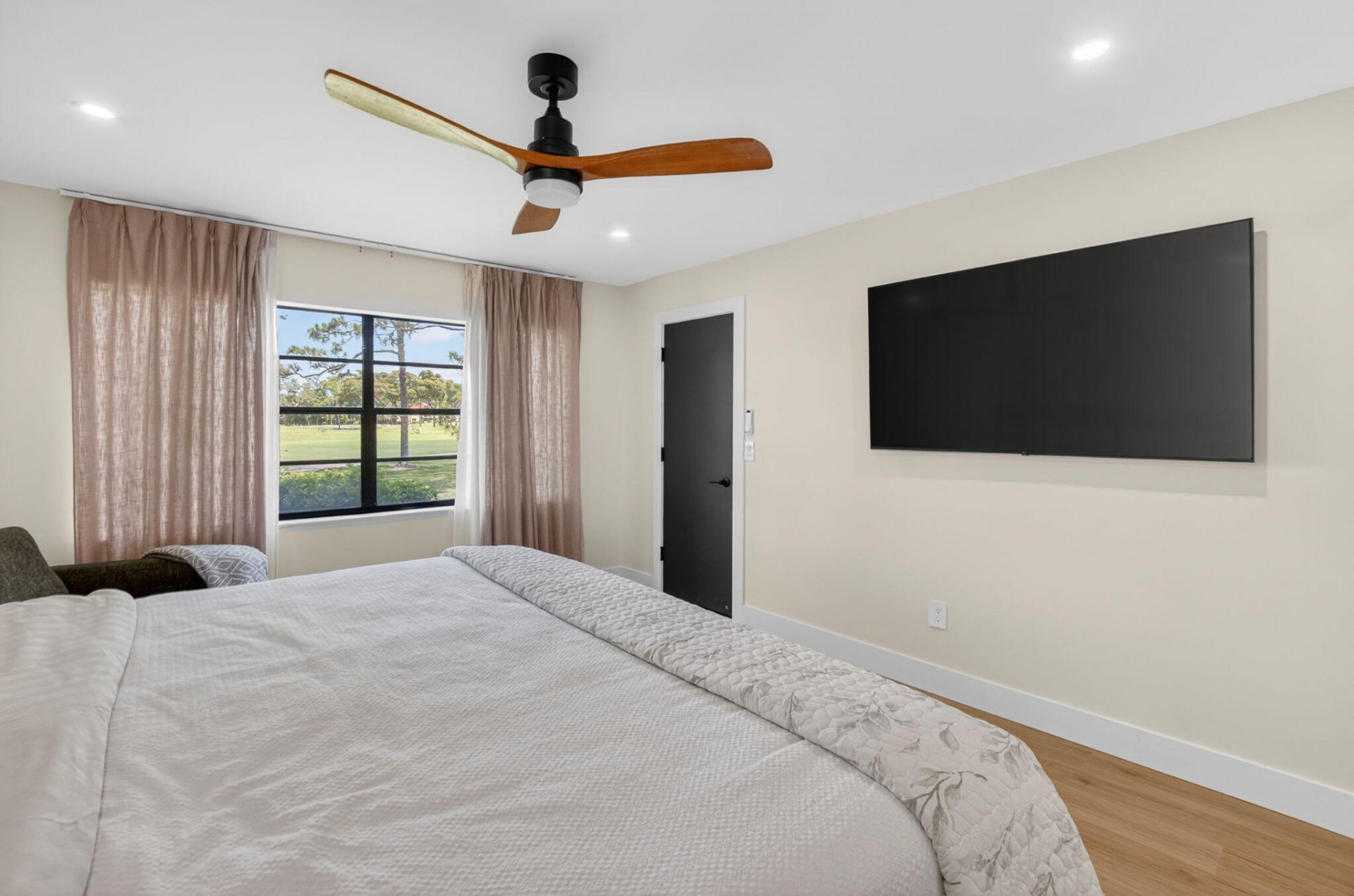 21656 Juego Circle, Unit 23e, Boca Raton, FL 33433 Photo