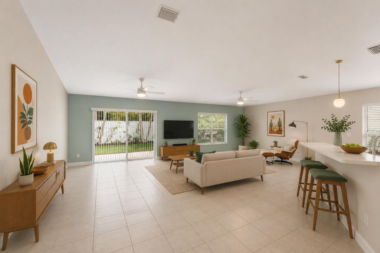 981 Delray Lakes Drive, Delray Beach, FL 33444 Photo