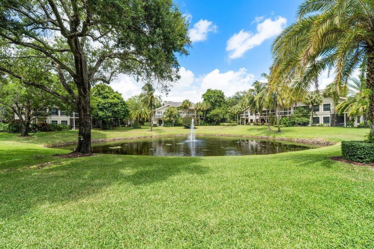 11863 Wimbledon Circle, Unit 406, Wellington, FL 33414 Photo