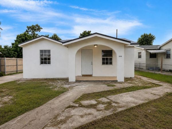 1768 NW 112th Terrace, Miami, FL 33167