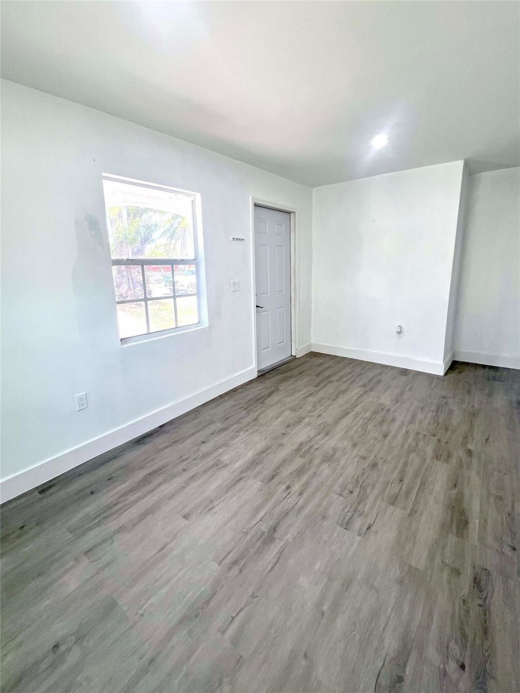 1768 NW 112th Terrace, Miami, FL 33167 Photo