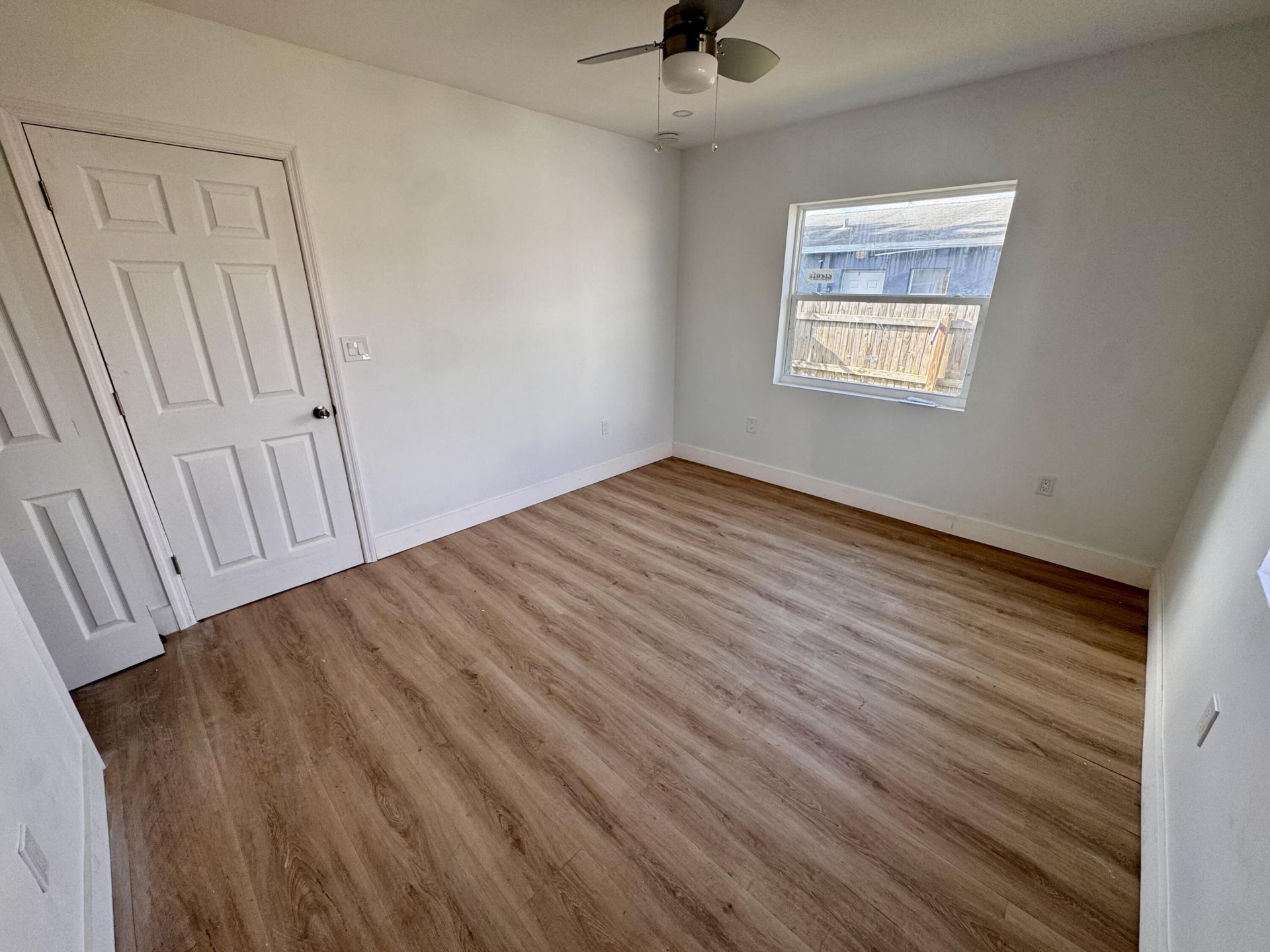 2513 Avenue E, Riviera Beach, FL 33404 Photo