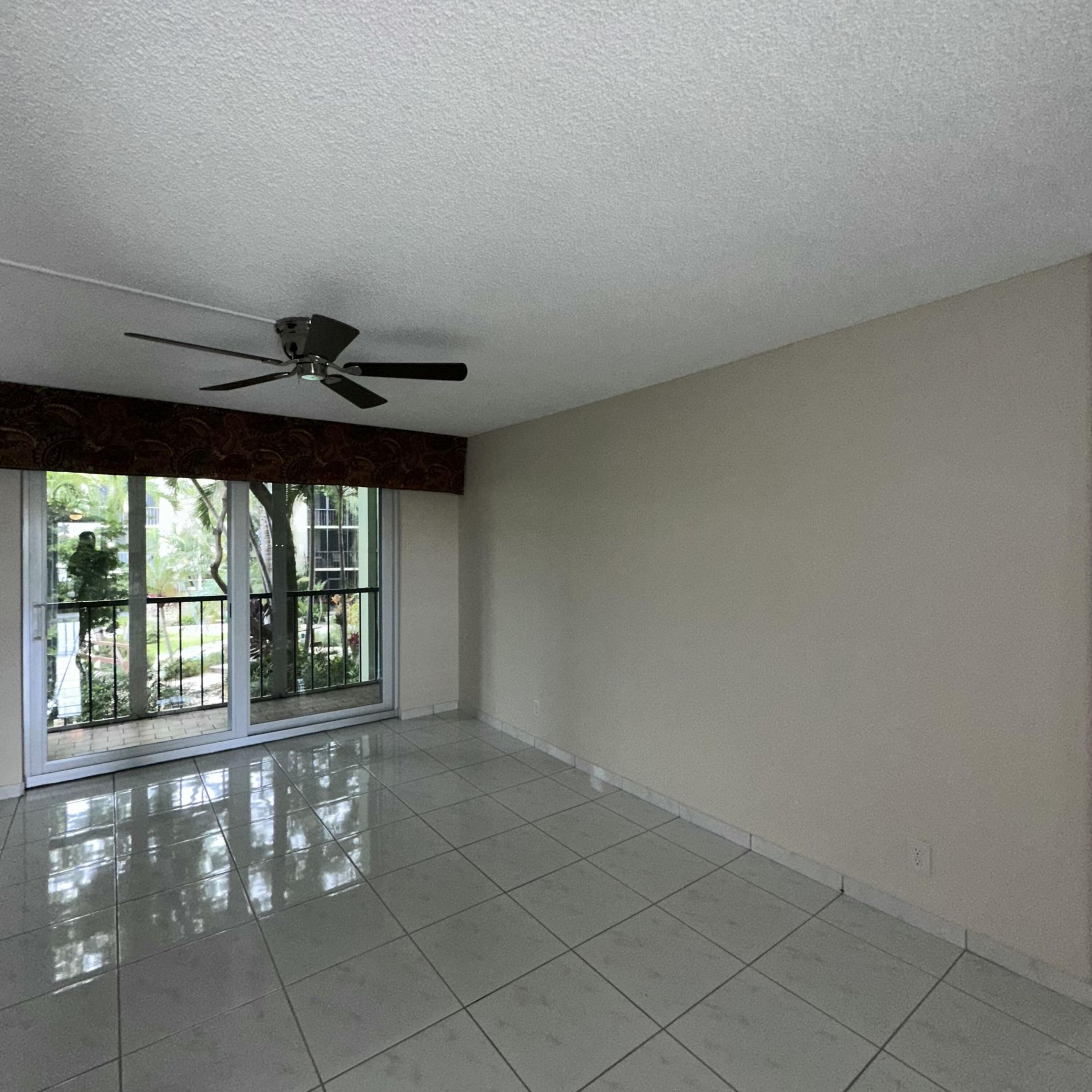 5300 NE 24th Terrace, Unit 211c, Fort Lauderdale, FL 33308 Photo