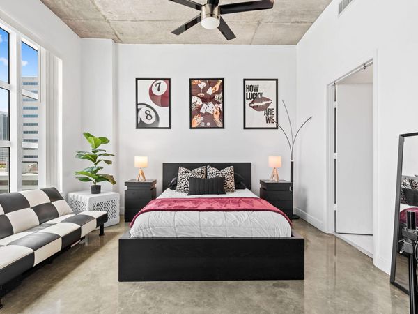 313 NE 2nd Street, Unit 902, Fort Lauderdale, FL 33301