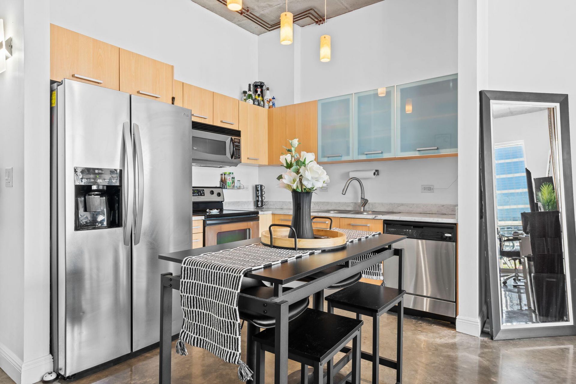 313 NE 2nd Street, Unit 902, Fort Lauderdale, FL 33301 Photo