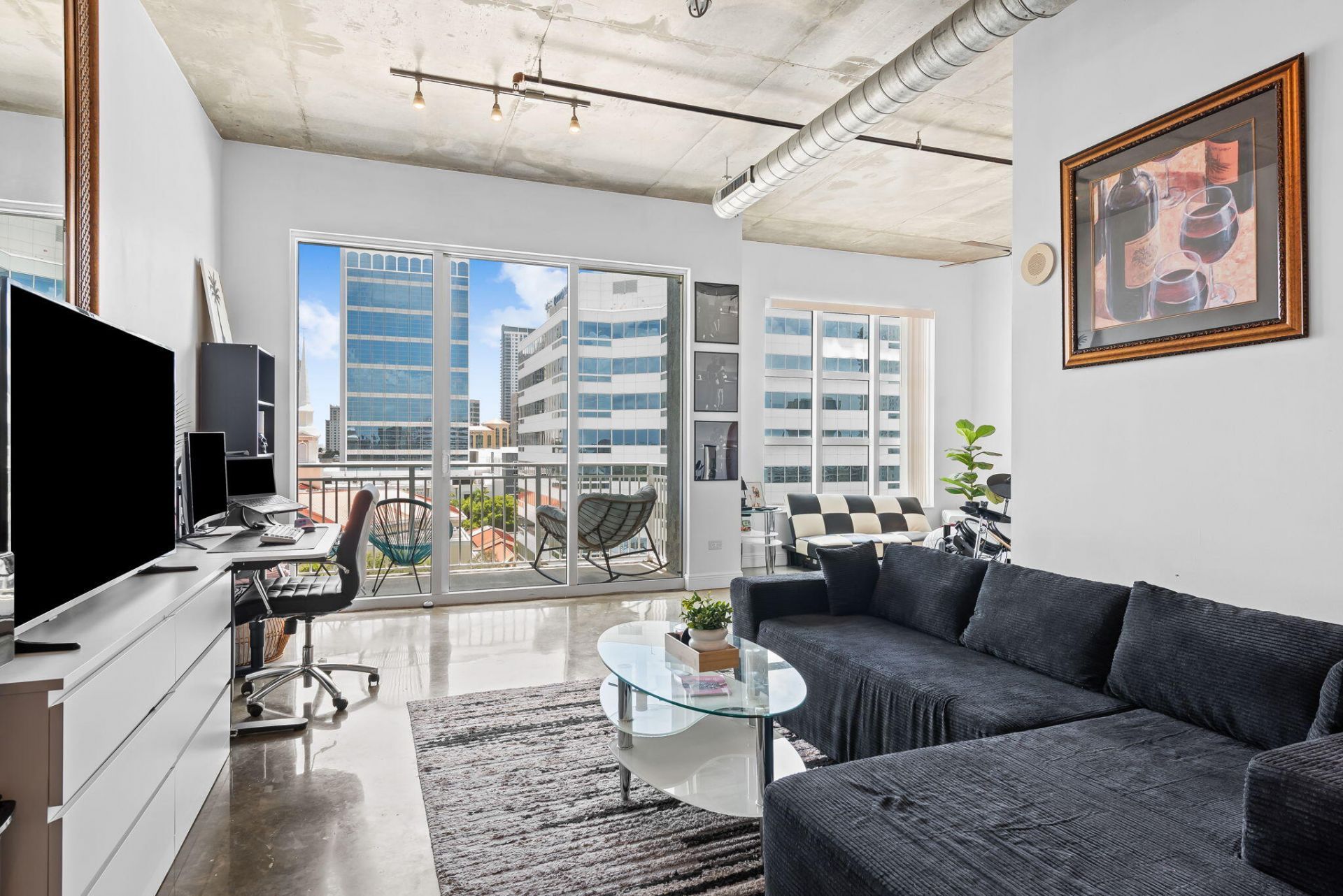 313 NE 2nd Street, Unit 902, Fort Lauderdale, FL 33301 Photo