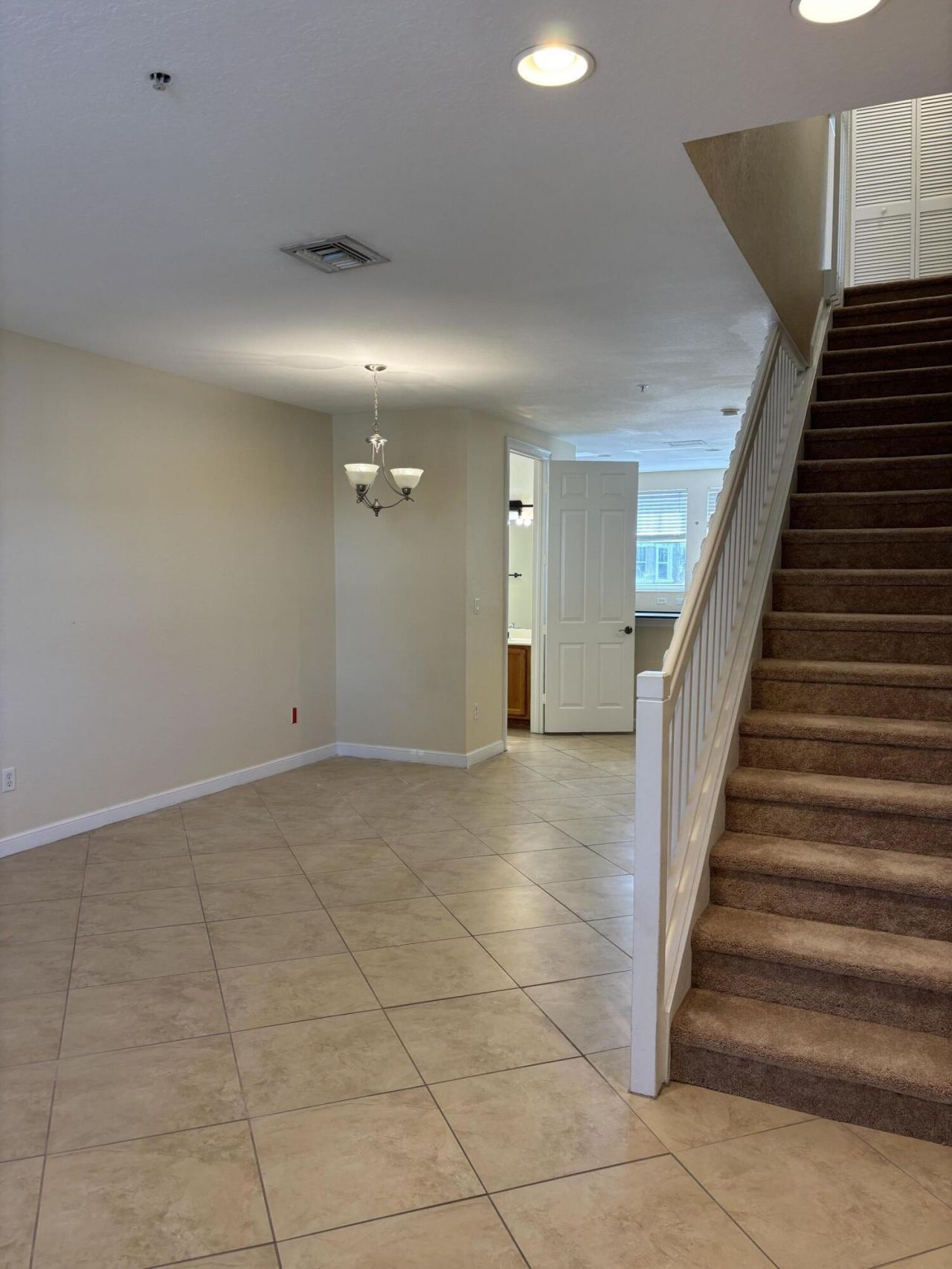 590 Amador Lane, Unit 5, West Palm Beach, FL 33401 Photo