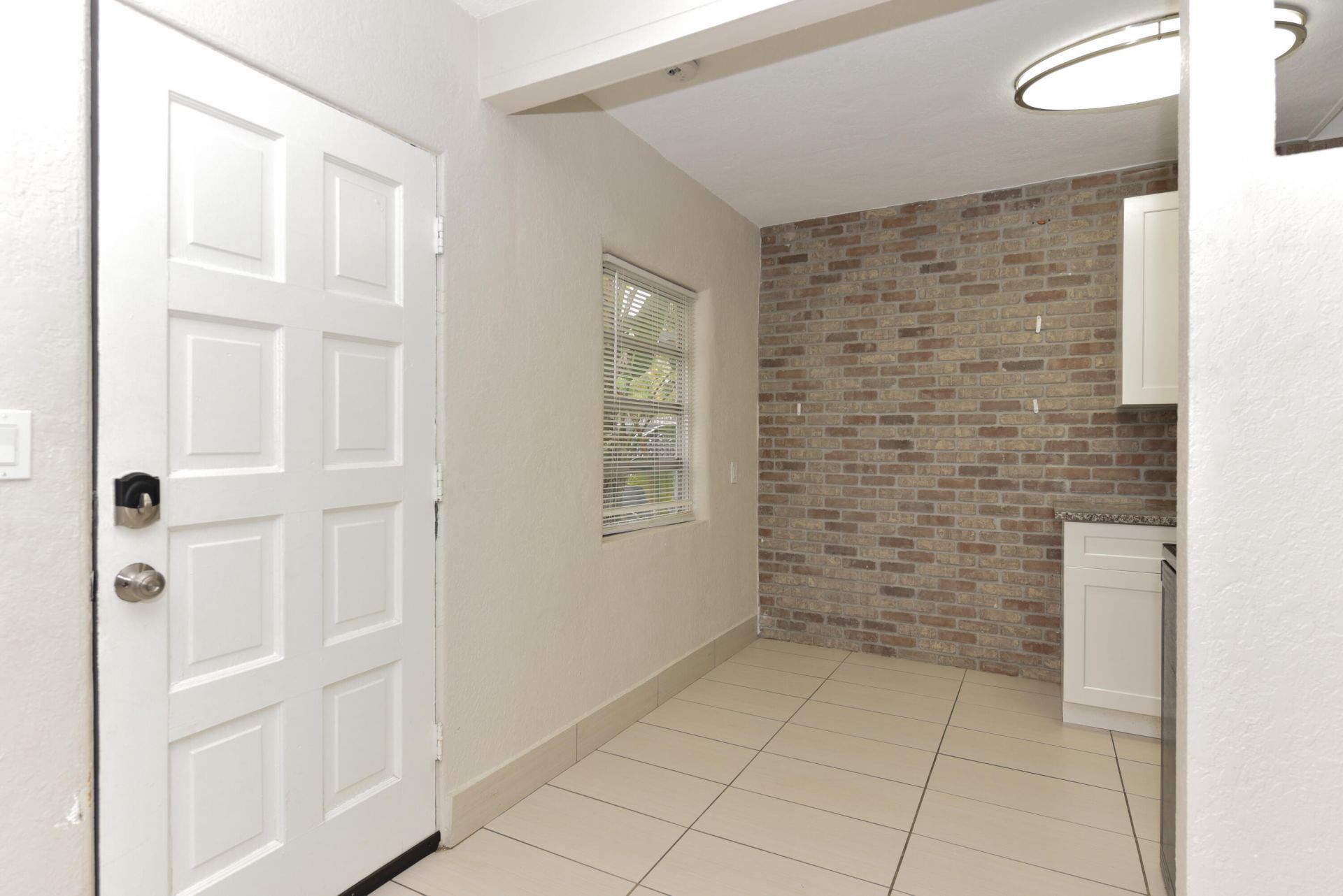 131 S Federal Highway, Unit 1, Lake Worth Beach, FL 33460 Photo