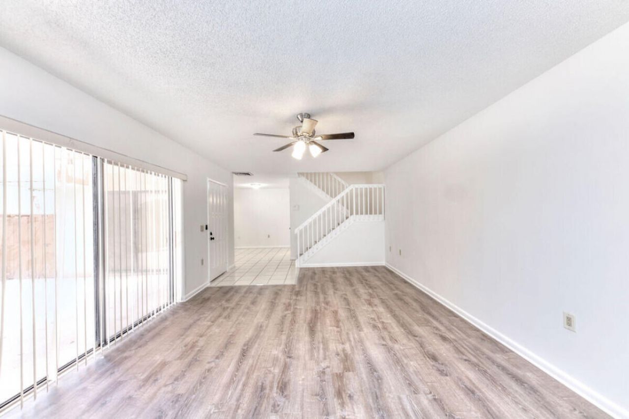 5731 57th Way, Unit 42a, West Palm Beach, FL 33409 Photo