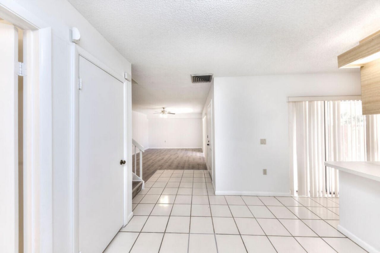 5731 57th Way, Unit 42a, West Palm Beach, FL 33409 Photo